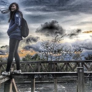 Meet your Posher, Edith